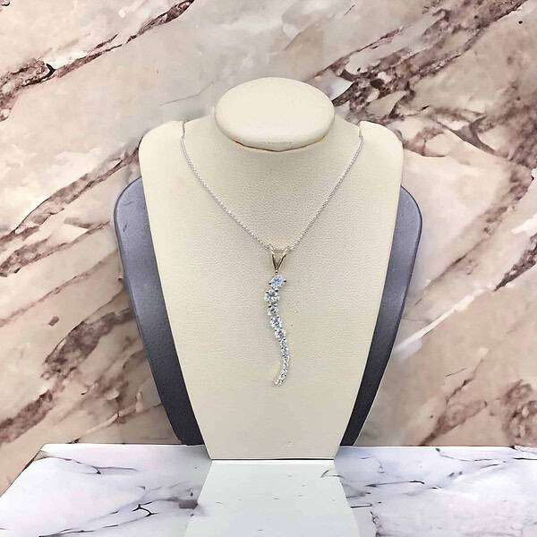 Diamond Curve Pendant - Image 2