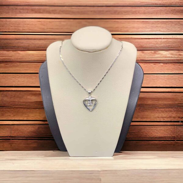 14kt White Gold Diamond Fashion Heart Necklace with Round Diamond Diamond Fashion Heart Platinum Jewelers MS