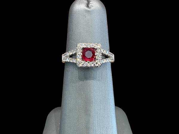 Ruby Diamond Ring