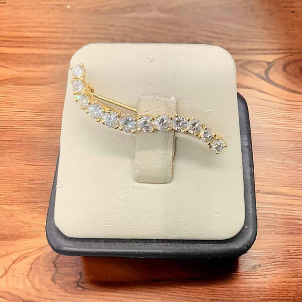 Diamond Broach Consignment Platinum Jewelers MS