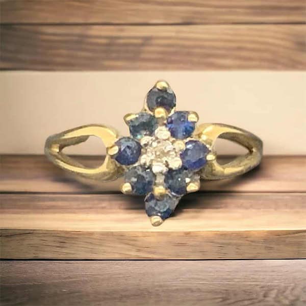 Sapphire Ring