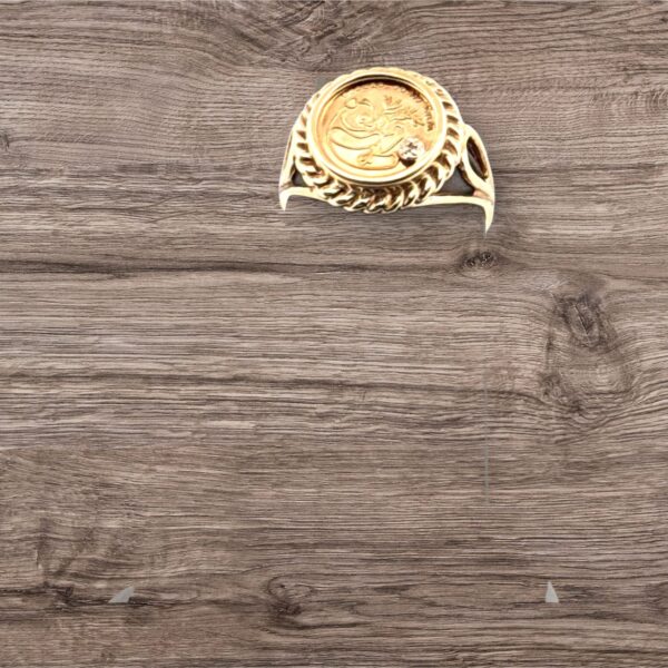 10kt Yellow Gold Panda Coin Ring - Unique and Timeless Jewelry Piece - Image 2