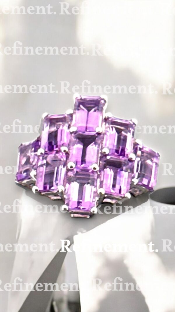 Sterling Silver Ring, Emerald Cut Amethyst, Totaling 4.88 Carat - Image 3