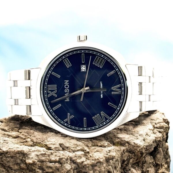 Mason Watches Luxury Timepiece - Image 2