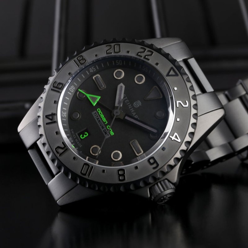 STEINHART Ocean One Titanium GMT Phantom 42MM Green Automatic Swiss Mens Platinum Jewelers MS STEINHART Ocean One Titanium GMT Phantom 42MM Green Automatic Swiss