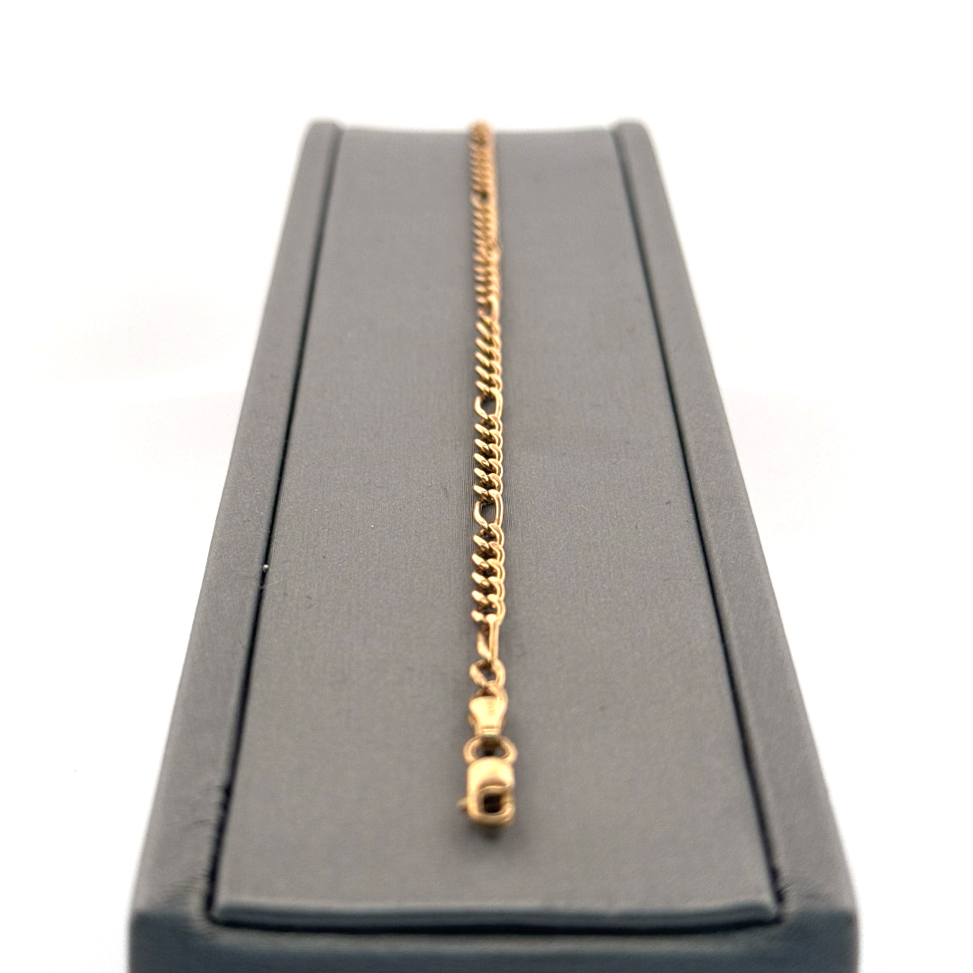 Figaro Link 14kt Yellow Gold 10″ Anklet Anklet Platinum Jewelers MS Figaro Link 14kt Yellow Gold 10" Anklet - Image 2